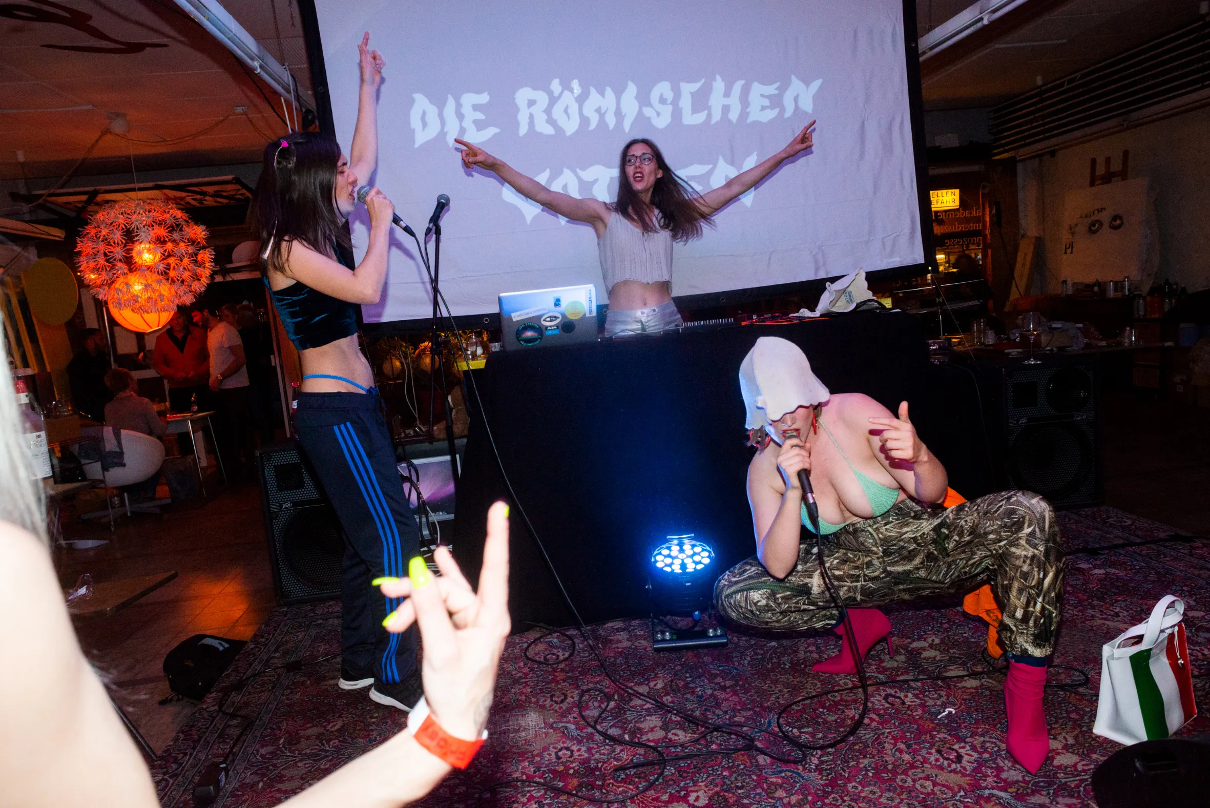 Die Römischen Votzen,